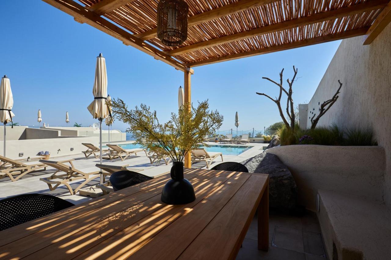 Mayu Suites Pyrgos Kallistis Exterior photo